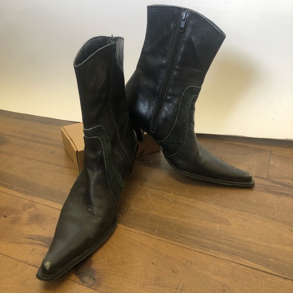 Leather Cowboy heel Boots Size 38 - Picture 3 of 3